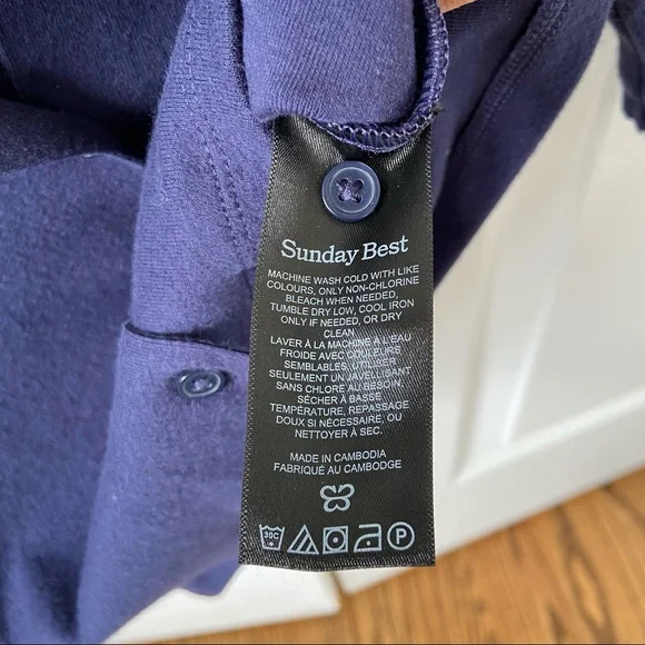 Sunday Best Audio cropped button down top - Picture 5 of 6